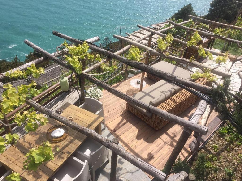 Refuge Uwabio Organic Vineyard Cinqueterre Villa Riomaggiore Dış mekan fotoğraf