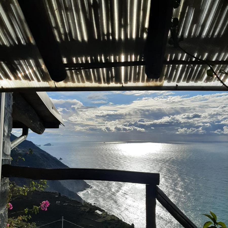 Refuge Uwabio Organic Vineyard Cinqueterre Villa Riomaggiore Dış mekan fotoğraf